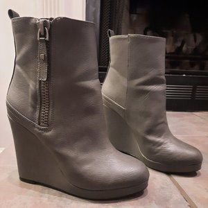 Nine West Wedge Boots